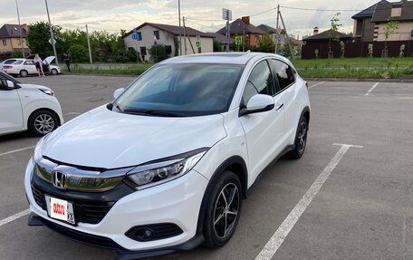 Honda Vezel, 2021 год, 2 500 000 рублей, 9 фотография