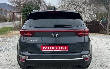 KIA Sportage IV рестайлинг, 2018 год, 2 000 000 рублей, 3 фотография