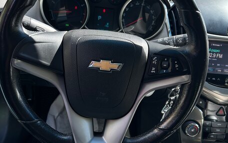 Chevrolet Cruze II, 2014 год, 800 000 рублей, 7 фотография