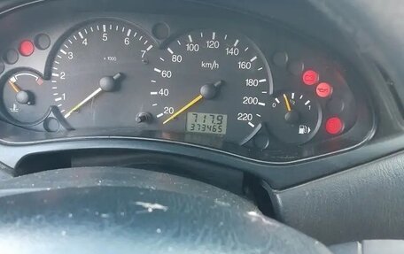 Ford Focus IV, 2001 год, 250 000 рублей, 4 фотография