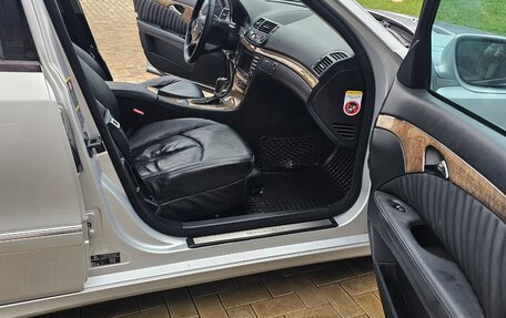 Mercedes-Benz E-Класс, 2006 год, 900 000 рублей, 5 фотография