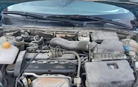 Ford Focus IV, 2001 год, 250 000 рублей, 6 фотография