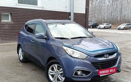 Hyundai ix35 I рестайлинг, 2012 год, 1 000 000 рублей, 3 фотография