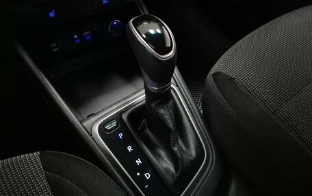 Hyundai Solaris II рестайлинг, 2017 год, 1 100 000 рублей, 23 фотография