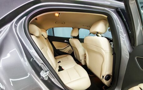 Mercedes-Benz GLA, 2016 год, 2 790 000 рублей, 18 фотография