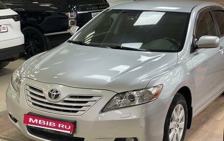 Toyota Camry, 2006 год, 1 300 000 рублей, 4 фотография