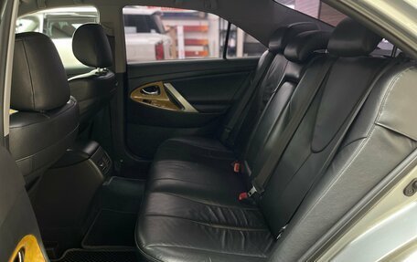 Toyota Camry, 2006 год, 1 300 000 рублей, 20 фотография