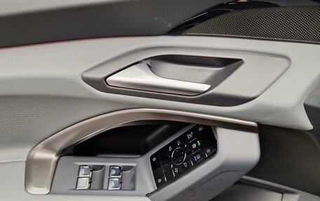 Audi Q5, 2025 год, 6 600 000 рублей, 13 фотография