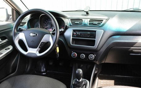 KIA Rio III рестайлинг, 2015 год, 719 888 рублей, 12 фотография