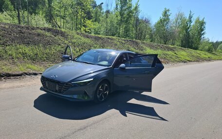 Hyundai Elantra, 2021 год, 1 910 000 рублей, 5 фотография
