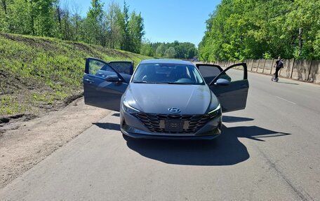 Hyundai Elantra, 2021 год, 1 910 000 рублей, 4 фотография