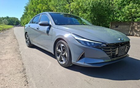 Hyundai Elantra, 2021 год, 1 910 000 рублей, 8 фотография