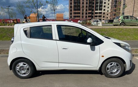 Chevrolet Spark III, 2012 год, 550 000 рублей, 3 фотография