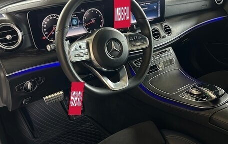 Mercedes-Benz E-Класс, 2019 год, 3 350 000 рублей, 11 фотография
