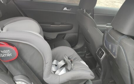 KIA Sportage IV рестайлинг, 2019 год, 1 950 000 рублей, 10 фотография