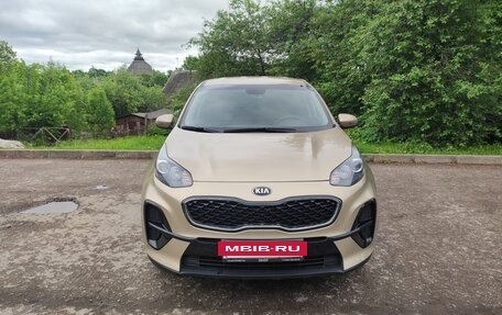 KIA Sportage IV рестайлинг, 2019 год, 1 950 000 рублей, 2 фотография