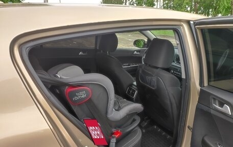 KIA Sportage IV рестайлинг, 2019 год, 1 950 000 рублей, 16 фотография