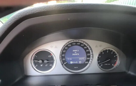 Mercedes-Benz GLK-Класс, 2011 год, 1 100 000 рублей, 16 фотография