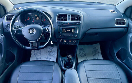 Volkswagen Polo VI (EU Market), 2018 год, 1 050 000 рублей, 11 фотография