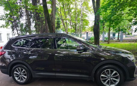Hyundai Santa Fe III рестайлинг, 2016 год, 2 000 000 рублей, 3 фотография