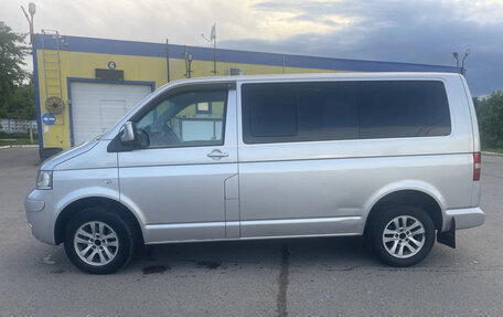Volkswagen Caravelle T5, 2008 год, 850 000 рублей, 1 фотография