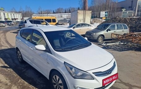Hyundai Solaris II рестайлинг, 2016 год, 820 000 рублей, 2 фотография