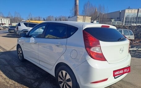 Hyundai Solaris II рестайлинг, 2016 год, 820 000 рублей, 7 фотография