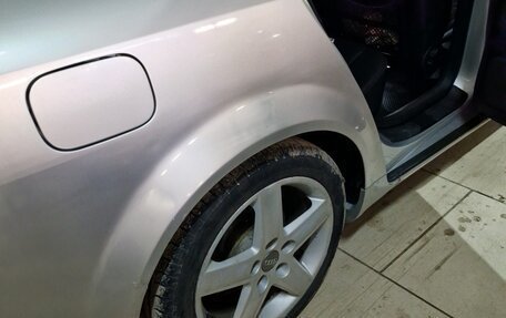 Audi A4, 2004 год, 545 000 рублей, 7 фотография