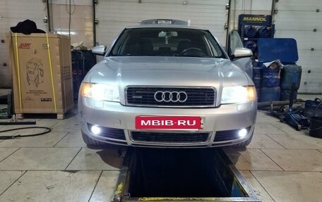 Audi A4, 2004 год, 545 000 рублей, 2 фотография