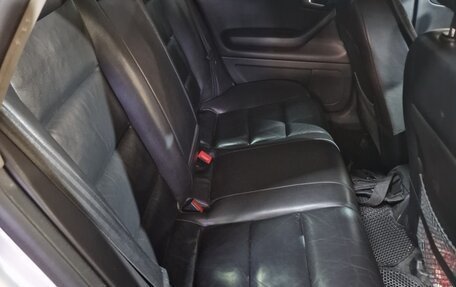 Audi A4, 2004 год, 545 000 рублей, 23 фотография