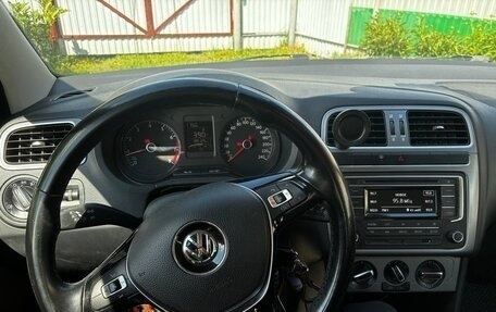 Volkswagen Polo VI (EU Market), 2016 год, 1 280 000 рублей, 7 фотография