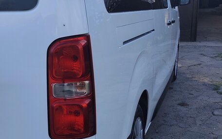 Opel Vivaro, 2020 год, 3 150 000 рублей, 2 фотография