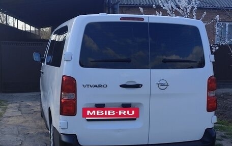 Opel Vivaro, 2020 год, 3 150 000 рублей, 4 фотография