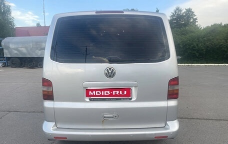 Volkswagen Caravelle T5, 2008 год, 850 000 рублей, 7 фотография