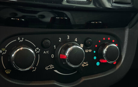 Renault Duster I рестайлинг, 2017 год, 1 390 000 рублей, 11 фотография