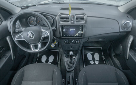 Renault Logan II, 2020 год, 889 000 рублей, 15 фотография