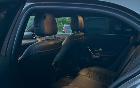 Mercedes-Benz A-Класс, 2018 год, 2 050 000 рублей, 12 фотография