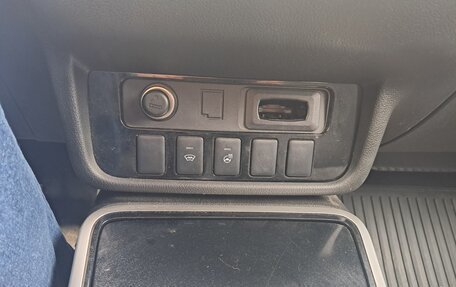 Mitsubishi Outlander III рестайлинг 3, 2017 год, 1 680 000 рублей, 12 фотография