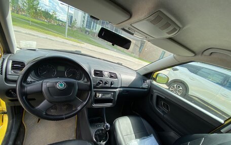 Skoda Fabia II, 2010 год, 450 000 рублей, 6 фотография