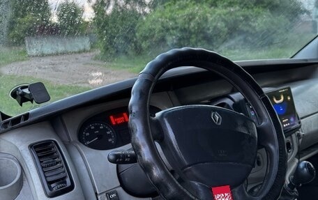 Renault Trafic, 2007 год, 1 150 000 рублей, 3 фотография