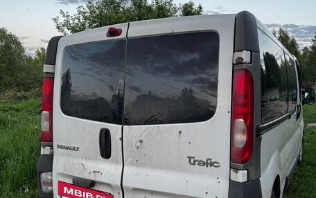 Renault Trafic, 2007 год, 1 150 000 рублей, 2 фотография
