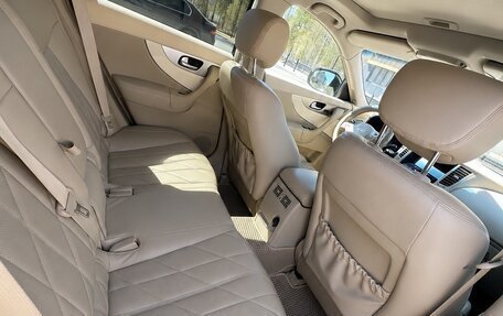Infiniti FX II, 2012 год, 2 650 000 рублей, 26 фотография