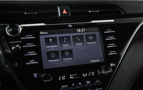 Toyota Camry, 2018 год, 2 749 000 рублей, 14 фотография