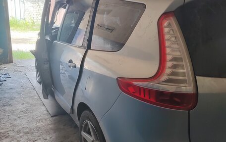 Renault Scenic III, 2016 год, 300 000 рублей, 8 фотография