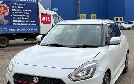 Suzuki Swift V, 2017 год, 1 050 000 рублей, 1 фотография