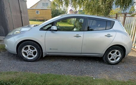 Nissan Leaf I, 2012 год, 480 000 рублей, 1 фотография