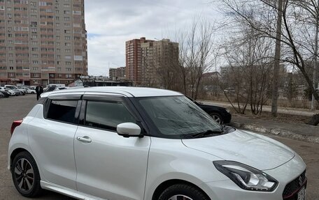 Suzuki Swift V, 2017 год, 1 050 000 рублей, 3 фотография