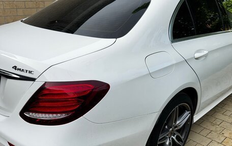 Mercedes-Benz E-Класс, 2020 год, 4 500 000 рублей, 6 фотография