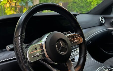 Mercedes-Benz E-Класс, 2020 год, 4 500 000 рублей, 8 фотография