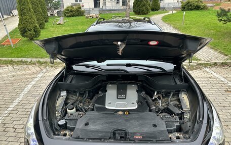 Infiniti QX70, 2014 год, 2 400 000 рублей, 6 фотография